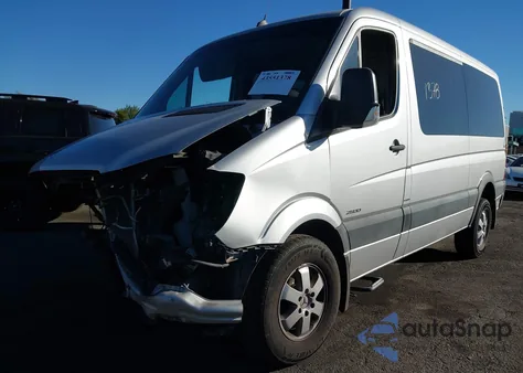 2014 Mercedes-Benz Sprinter 2500 Normal Roof from USA, damaged, VIN WDZPE7CC0E5906769